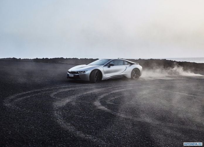 2019 BMW i8 Coupe - фотография 4 из 25 2019 BMW i8 Coupe - фотография 4 из 25