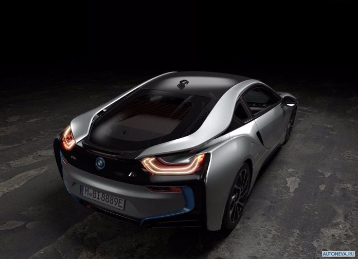 2019 BMW i8 Coupe - фотография 13 из 25 2019 BMW i8 Coupe - фотография 13 из 25