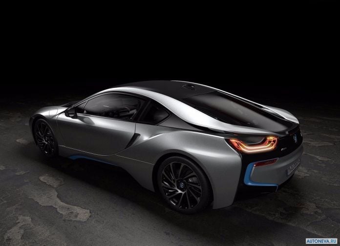 2019 BMW i8 Coupe - фотография 14 из 25 2019 BMW i8 Coupe - фотография 14 из 25
