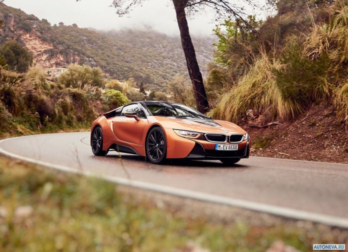 2019 BMW i8 Roadster - фотография 34 из 214 2019 BMW i8 Roadster - фотография 34 из 214