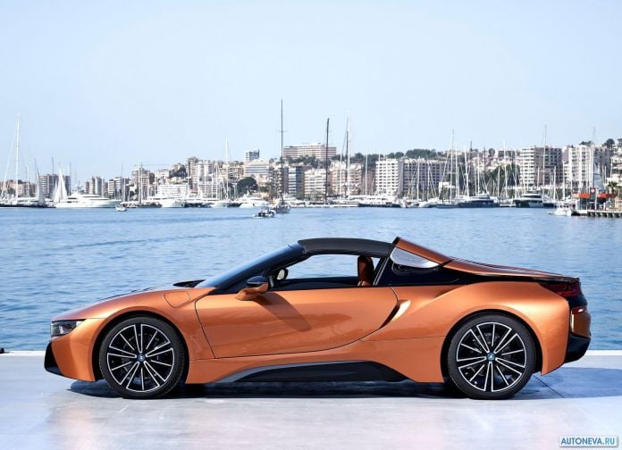 2019 BMW i8 Roadster - фотография 45 из 214