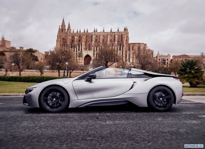 2019 BMW i8 Roadster - фотография 63 из 214 2019 BMW i8 Roadster - фотография 63 из 214