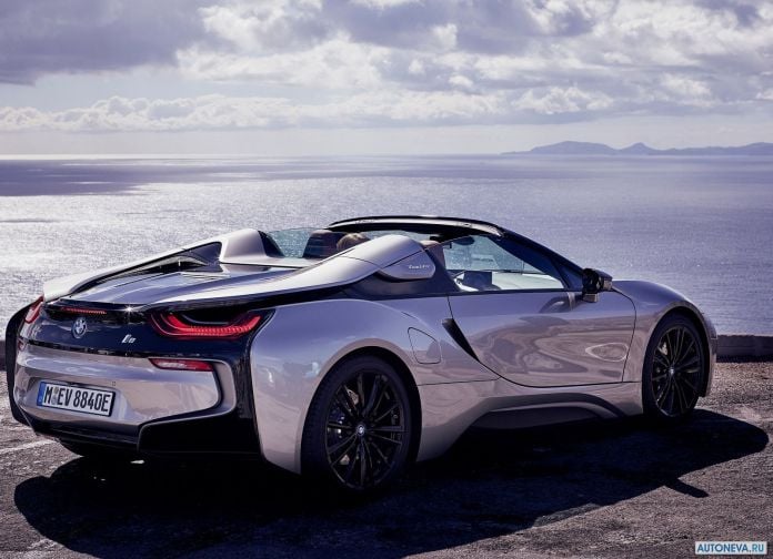2019 BMW i8 Roadster - фотография 84 из 214 2019 BMW i8 Roadster - фотография 84 из 214