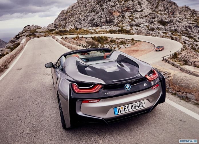 2019 BMW i8 Roadster - фотография 100 из 214