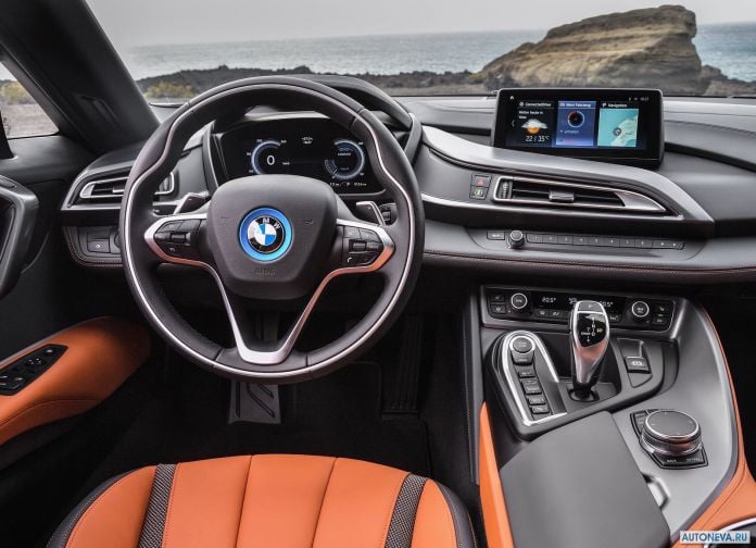 2019 BMW i8 Roadster - фотография 143 из 214