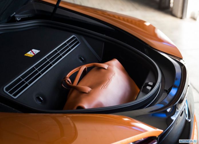 2019 BMW i8 Roadster - фотография 170 из 214 2019 BMW i8 Roadster - фотография 170 из 214