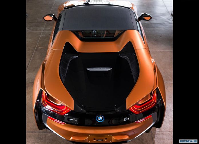 2019 BMW i8 Roadster - фотография 198 из 214
