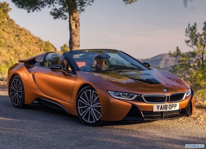 2019 BMW i8 Roadster UK version - фотография 1 из 60 2019 BMW i8 Roadster UK version - фотография 1 из 60
