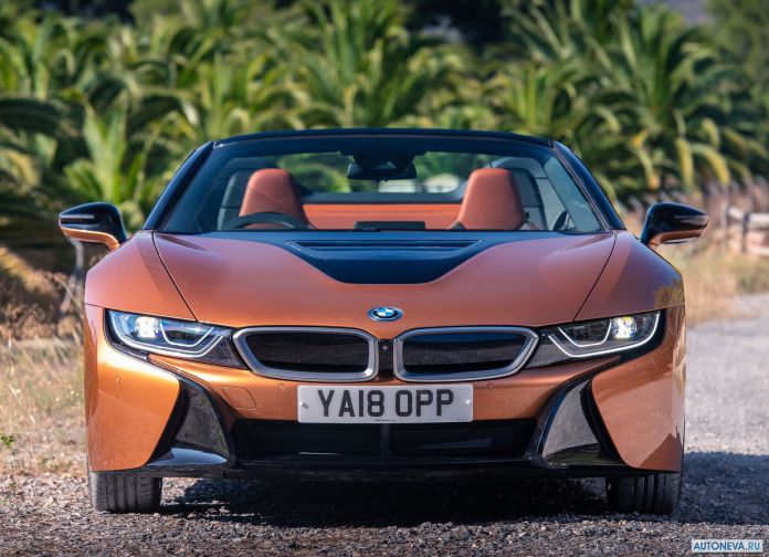 2019 BMW i8 Roadster UK version - фотография 28 из 60 2019 BMW i8 Roadster UK version - фотография 28 из 60