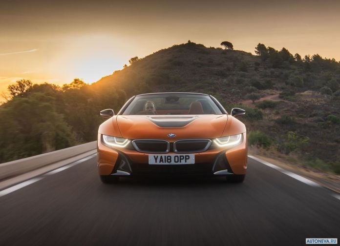 2019 BMW i8 Roadster UK version - фотография 33 из 60 2019 BMW i8 Roadster UK version - фотография 33 из 60