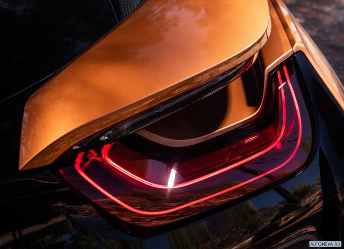 2019 BMW i8 Roadster UK version - фотография 53 из 60 2019 BMW i8 Roadster UK version - фотография 53 из 60