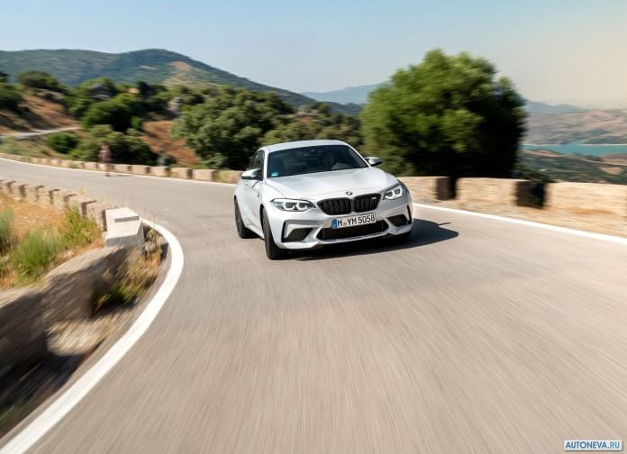 2019 BMW M2 Competition - фотография 65 из 154 2019 BMW M2 Competition - фотография 65 из 154