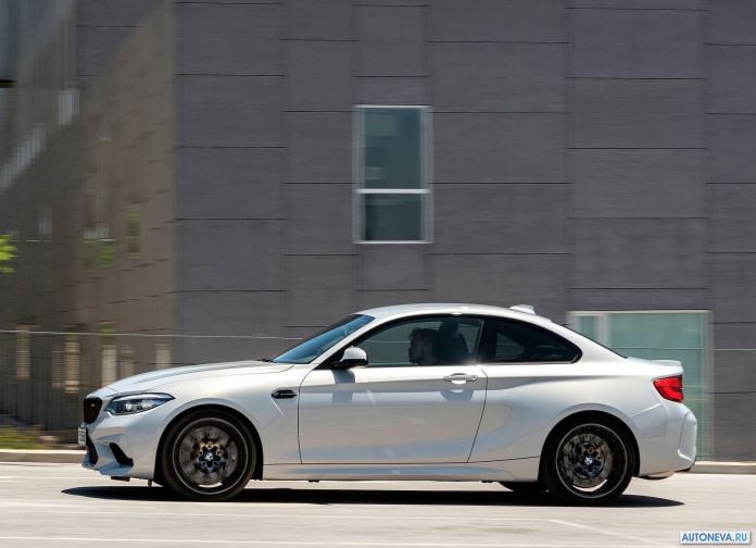 2019 BMW M2 Competition - фотография 69 из 154 2019 BMW M2 Competition - фотография 69 из 154