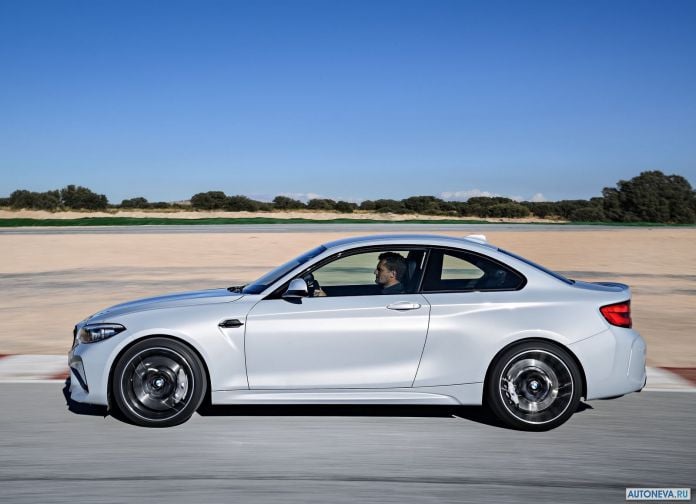 2019 BMW M2 Competition - фотография 70 из 154 2019 BMW M2 Competition - фотография 70 из 154