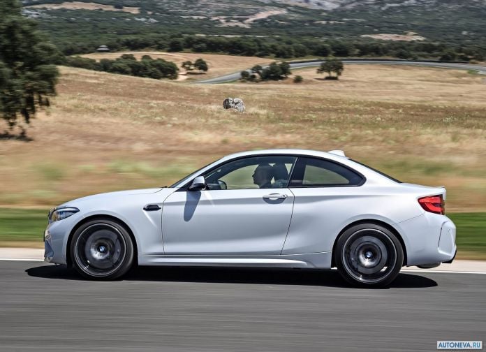 2019 BMW M2 Competition - фотография 71 из 154 2019 BMW M2 Competition - фотография 71 из 154