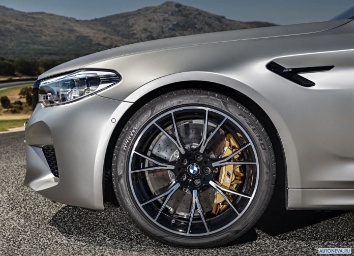 2019 BMW M5 Competition - фотография 135 из 148 2019 BMW M5 Competition - фотография 135 из 148