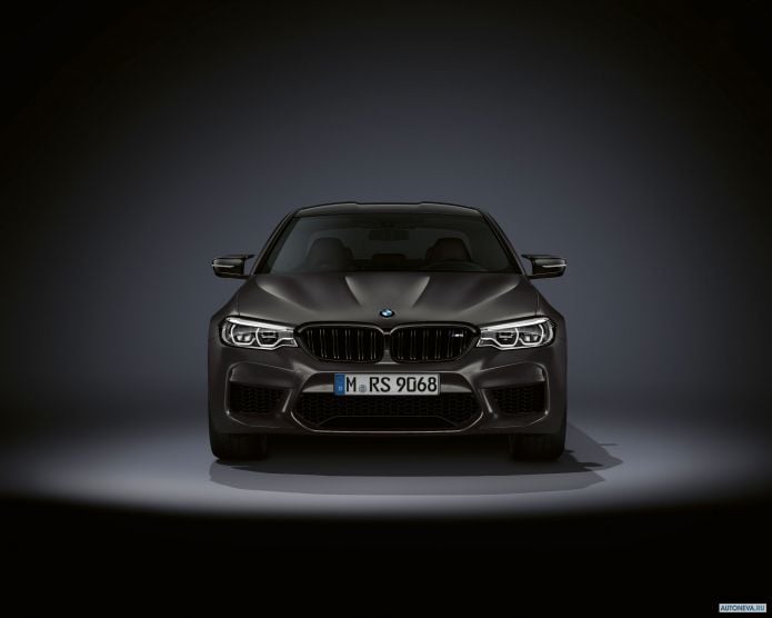 2019 BMW M5 Edition 35 - фотография 2 из 14