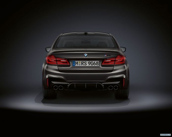 2019 BMW M5 Edition 35 - фотография 7 из 14 2019 BMW M5 Edition 35 - фотография 7 из 14