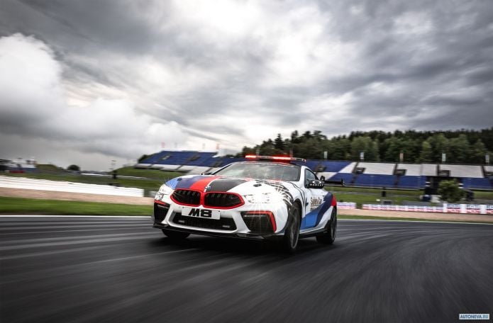 2019 BMW M8 MotoGP Safety Car - фотография 4 из 19 2019 BMW M8 MotoGP Safety Car - фотография 4 из 19
