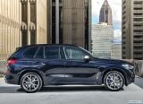 bmw_2019_x5_085.jpg