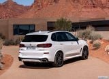 bmw_2019_x5_108.jpg