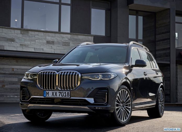 2019 BMW X7 - фотография 3 из 102