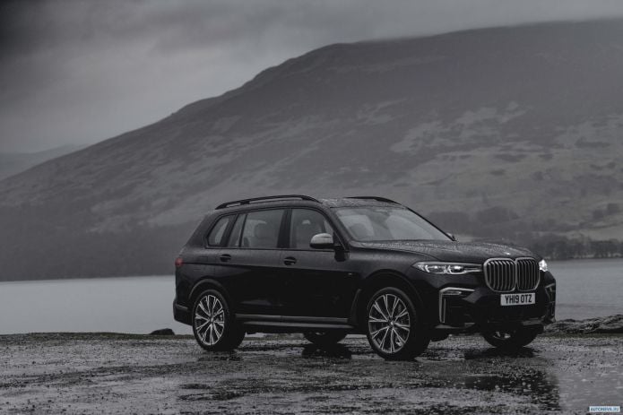 2019 BMW X7 M50d UK - фотография 16 из 36 2019 BMW X7 M50d UK - фотография 16 из 36