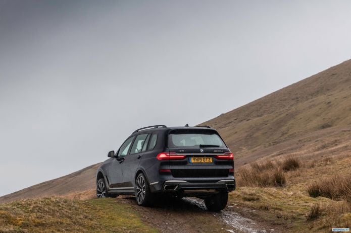2019 BMW X7 M50d UK - фотография 22 из 36 2019 BMW X7 M50d UK - фотография 22 из 36