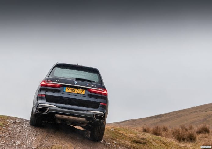 2019 BMW X7 M50d UK - фотография 27 из 36