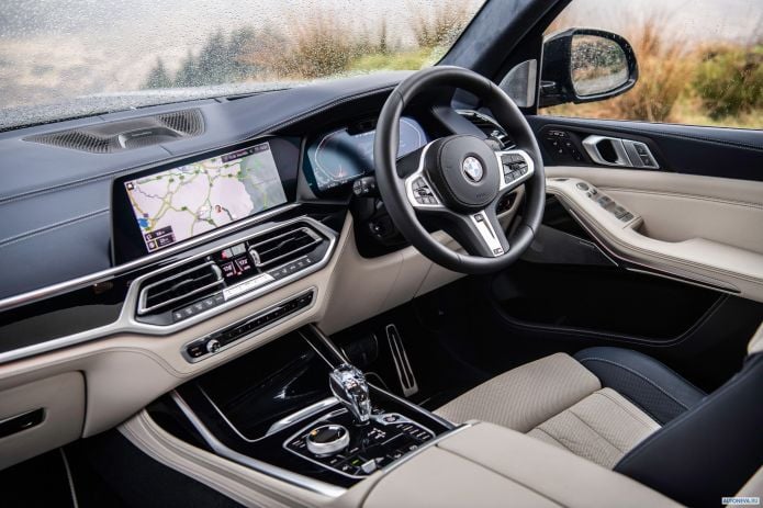 2019 BMW X7 M50d UK - фотография 35 из 36 2019 BMW X7 M50d UK - фотография 35 из 36