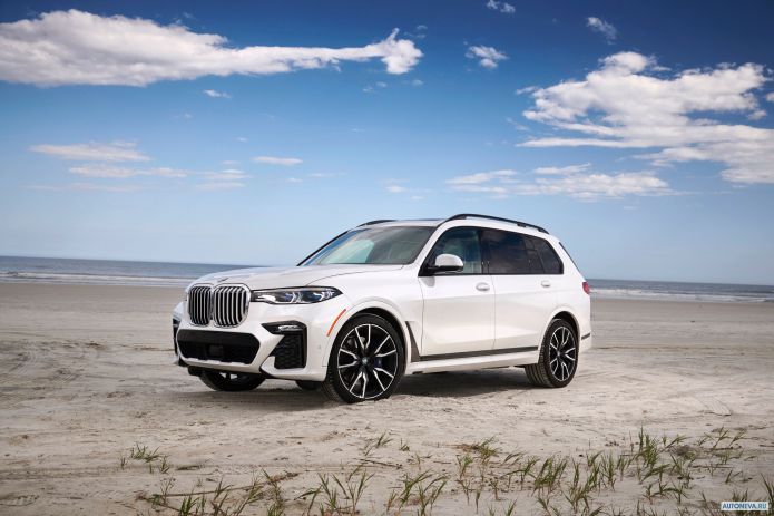 2019 BMW X7 xDrive50i M Sport - фотография 12 из 40