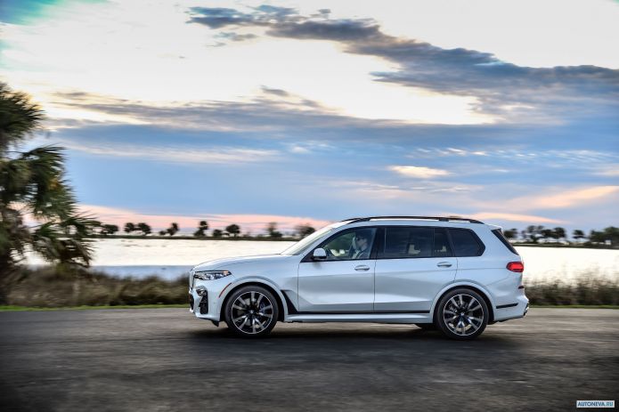 2019 BMW X7 xDrive50i M Sport - фотография 18 из 40