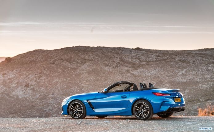 2019 BMW Z4 sDrive20i M Sport UK version - фотография 15 из 40