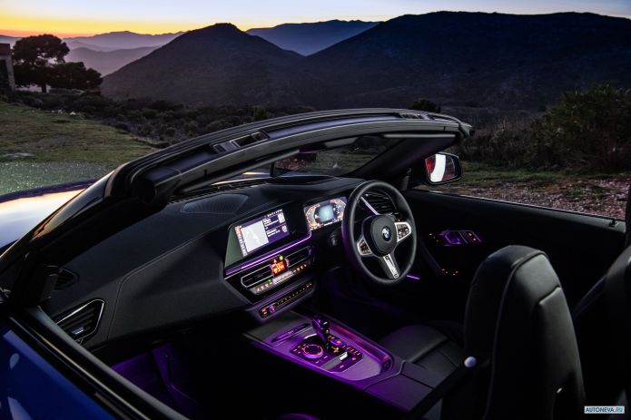 2019 BMW Z4 sDrive20i M Sport UK version - фотография 34 из 40 2019 BMW Z4 sDrive20i M Sport UK version - фотография 34 из 40