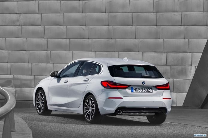 2020 BMW 1-series 118i Sportline - фотография 15 из 40 2020 BMW 1-series 118i Sportline - фотография 15 из 40