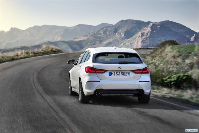 2020 BMW 1-series 118i Sportline - фотография 18 из 40 2020 BMW 1-series 118i Sportline - фотография 18 из 40