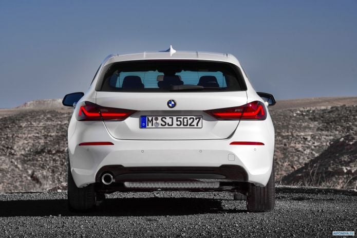 2020 BMW 1-series 118i Sportline - фотография 24 из 40 2020 BMW 1-series 118i Sportline - фотография 24 из 40