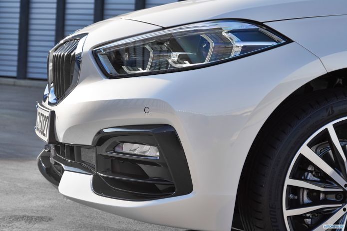 2020 BMW 1-series 118i Sportline - фотография 35 из 40 2020 BMW 1-series 118i Sportline - фотография 35 из 40