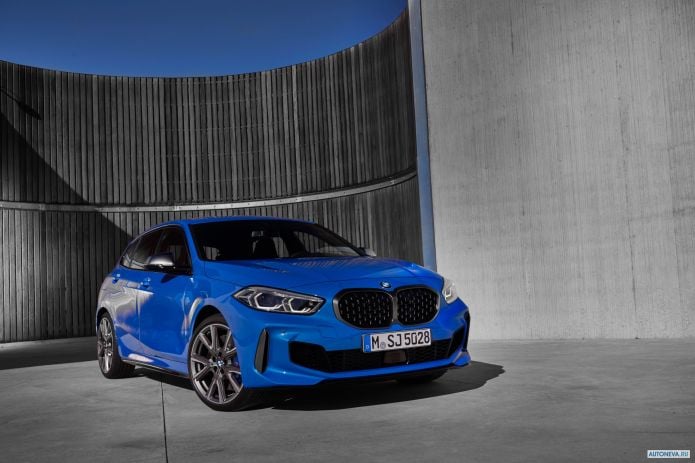 2020 BMW 1-series M135i xDrive - фотография 3 из 40 2020 BMW 1-series M135i xDrive - фотография 3 из 40