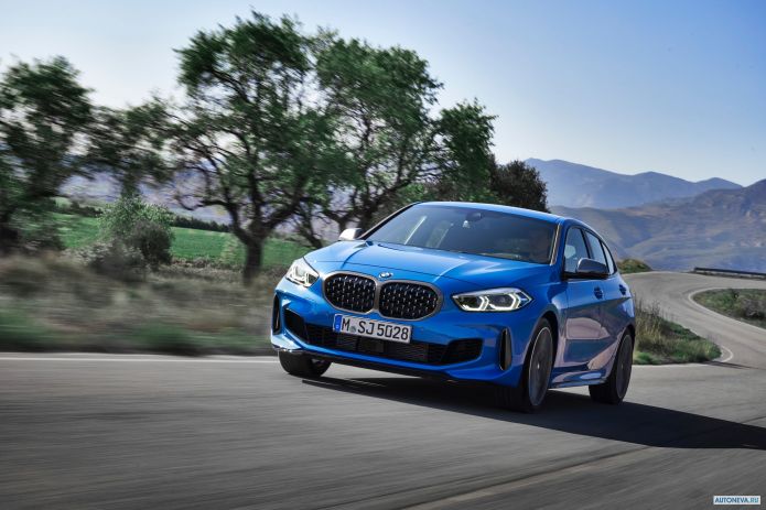 2020 BMW 1-series M135i xDrive - фотография 4 из 40 2020 BMW 1-series M135i xDrive - фотография 4 из 40