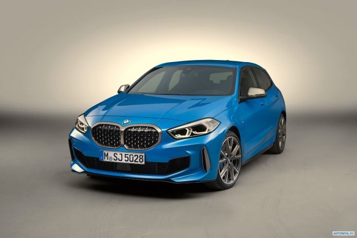 2020 BMW 1-series M135i xDrive - фотография 9 из 40