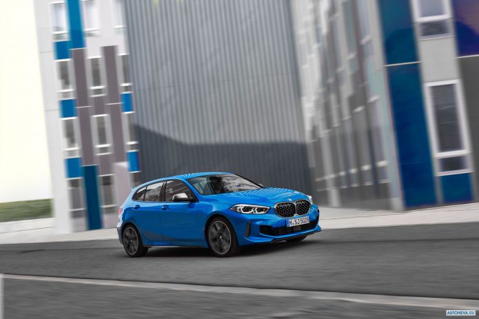 2020 BMW 1-series M135i xDrive - фотография 10 из 40 2020 BMW 1-series M135i xDrive - фотография 10 из 40