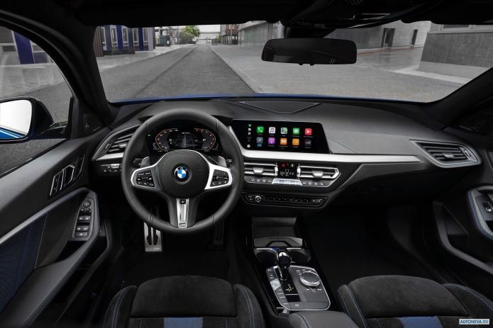 2020 BMW 1-series M135i xDrive - фотография 24 из 40 2020 BMW 1-series M135i xDrive - фотография 24 из 40