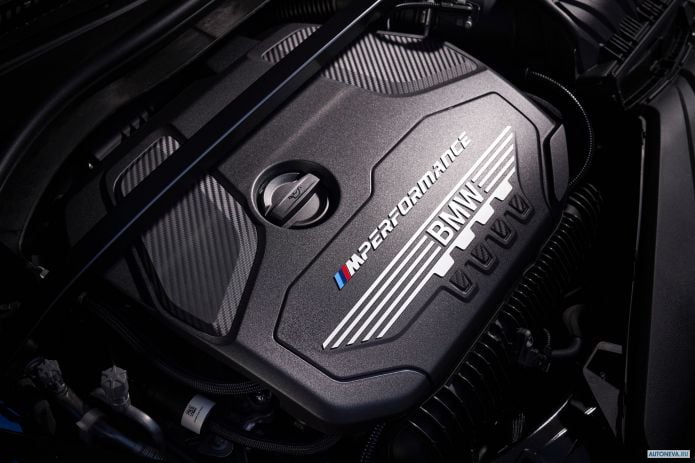 2020 BMW 1-series M135i xDrive - фотография 36 из 40