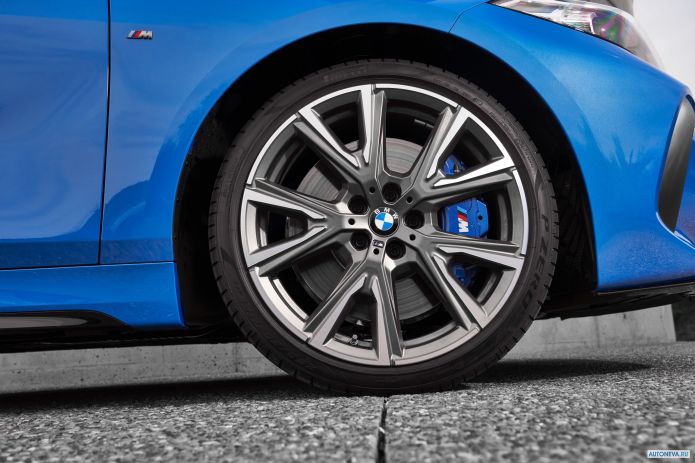 2020 BMW 1-series M135i xDrive - фотография 40 из 40 2020 BMW 1-series M135i xDrive - фотография 40 из 40