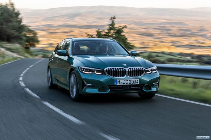 2020 BMW 3-series Touring 330d xDrive Luxury Line - фотография 1 из 36 2020 BMW 3-series Touring 330d xDrive Luxury Line - фотография 1 из 36