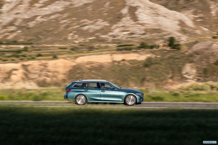 2020 BMW 3-series Touring 330d xDrive Luxury Line - фотография 18 из 36 2020 BMW 3-series Touring 330d xDrive Luxury Line - фотография 18 из 36
