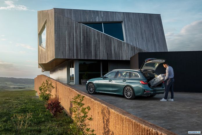 2020 BMW 3-series Touring 330d xDrive Luxury Line - фотография 19 из 36