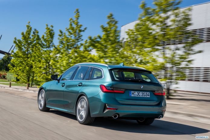 2020 BMW 3-series Touring 330d xDrive Luxury Line - фотография 23 из 36