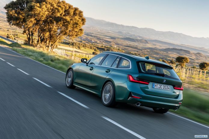 2020 BMW 3-series Touring 330d xDrive Luxury Line - фотография 24 из 36 2020 BMW 3-series Touring 330d xDrive Luxury Line - фотография 24 из 36